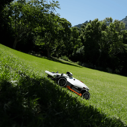 Mammotion LUBA 2 AWD 10000H Robotic Lawn Mower