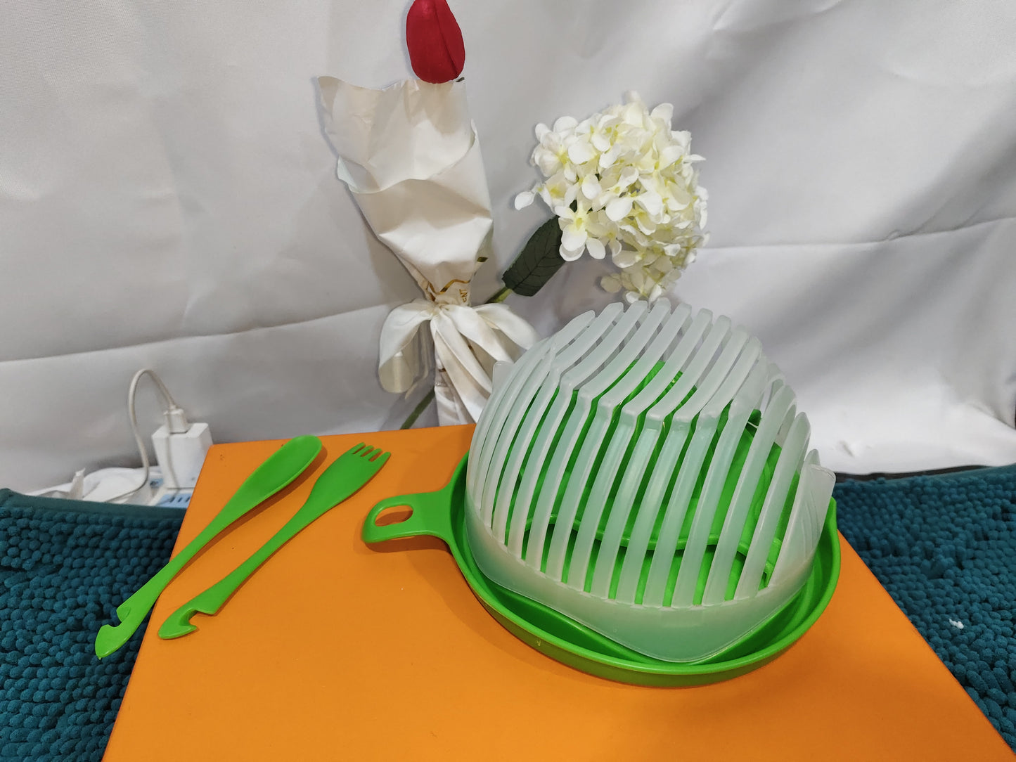 Salad Cutter Bowl – Creative Fruit & Vegetable Chopper